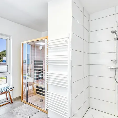 Stunning In Butjadingen Ot Apartman *